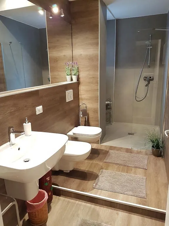 Home Suite Home Verona 0*,  Italien